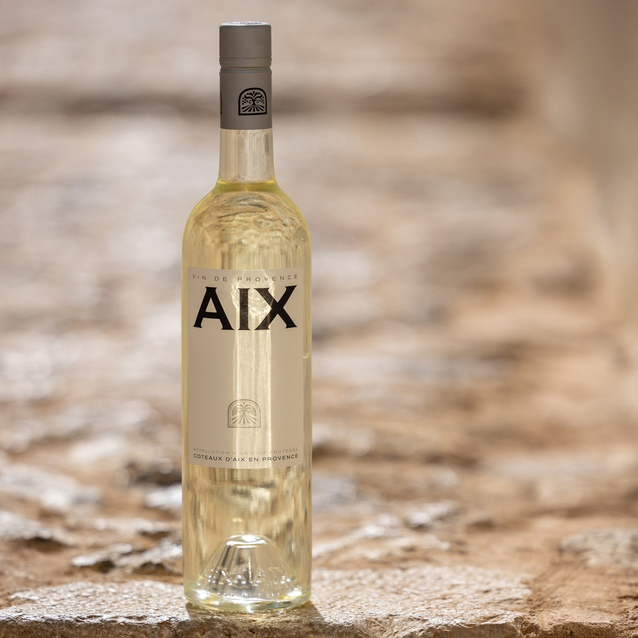 Maison Saint AIX White 2024