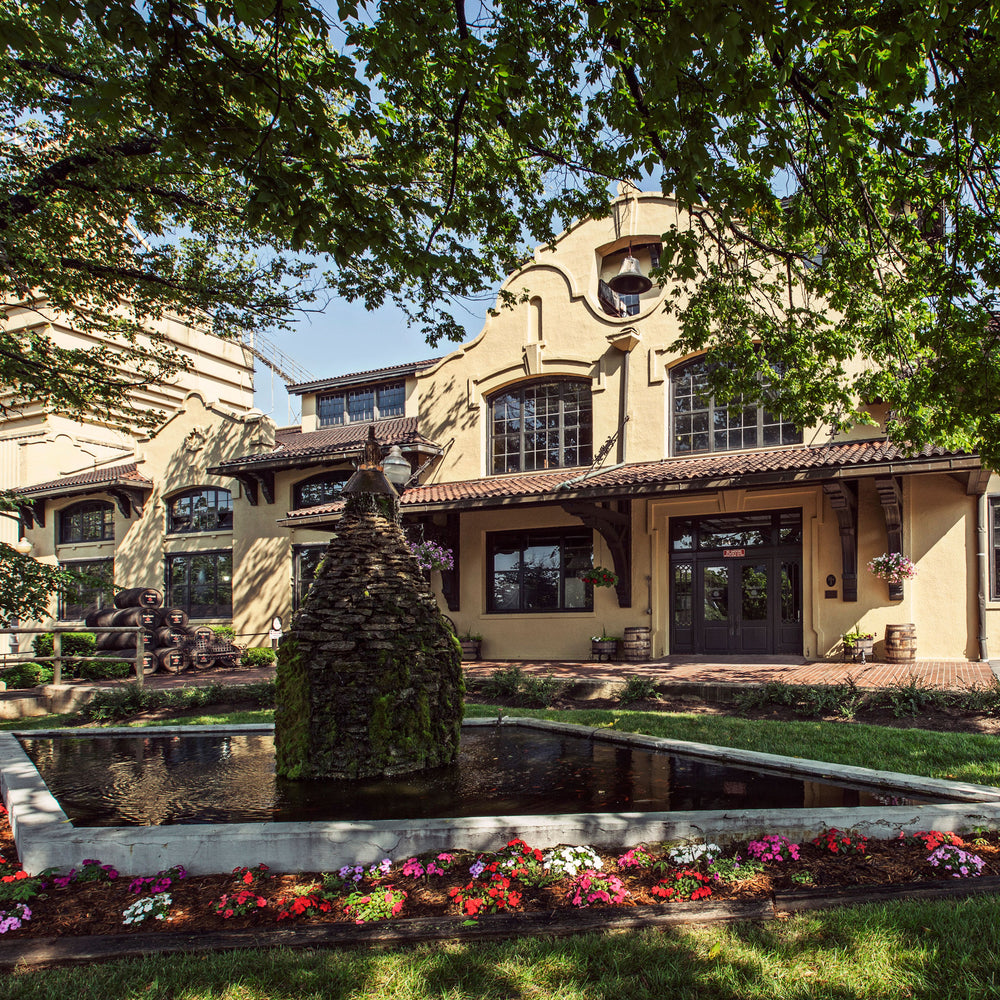 Four Roses Small Batch Barrel Strength Limited Edition 2024 Kentucky Straight Bourbon Whiskey 700ml