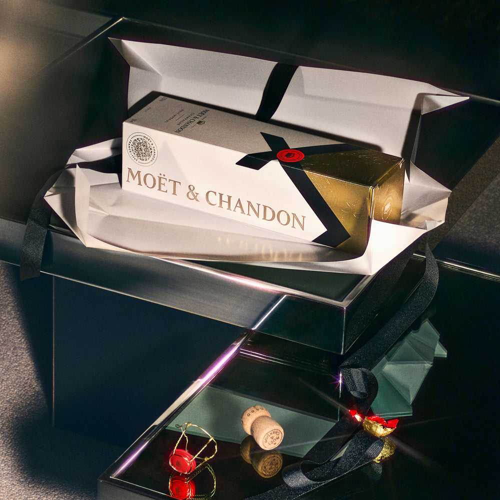 Moet & Chandon Impérial Brut NV (Gift Boxed)