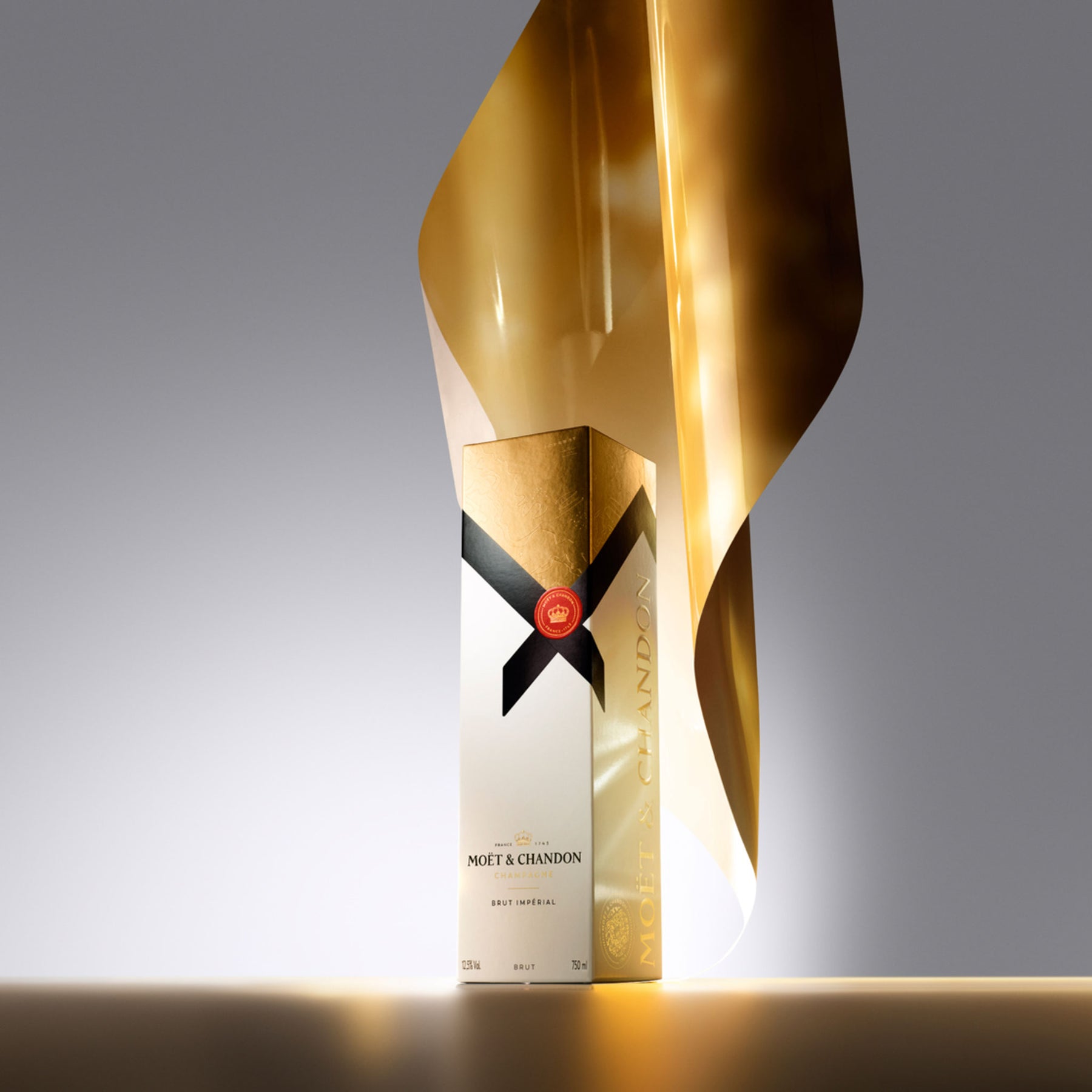 Moët & Chandon Impérial Brut NV, Gift Boxed (6 Bottles)