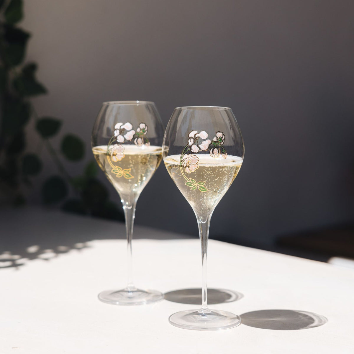 Perrier-Jouët Grand Brut NV + 2 Glasses Set