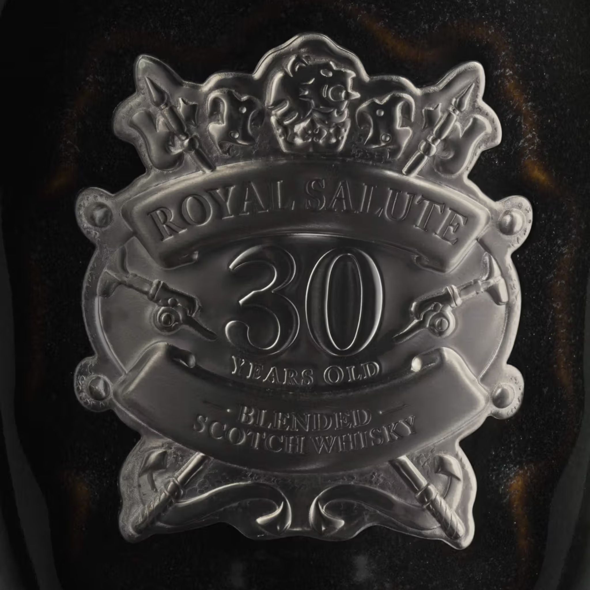 Chivas Royal Salute Key To The Kingdom 30 Year Old Blended Scotch Whisky 500ml