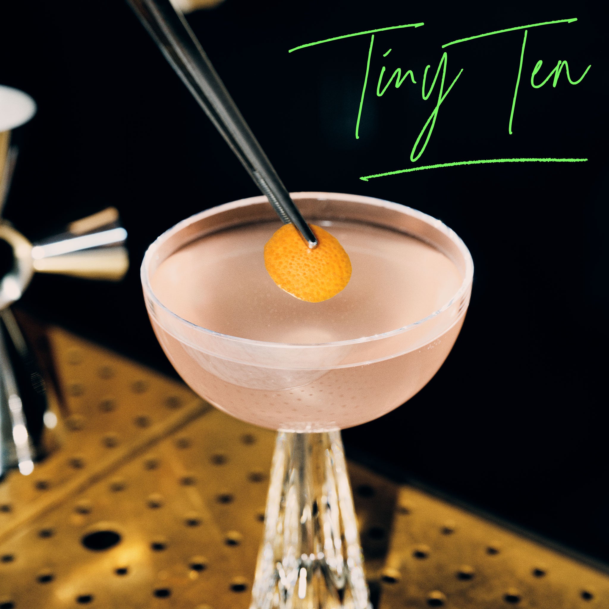 Tiny Ten Cocktai |  Tanqueray ten
