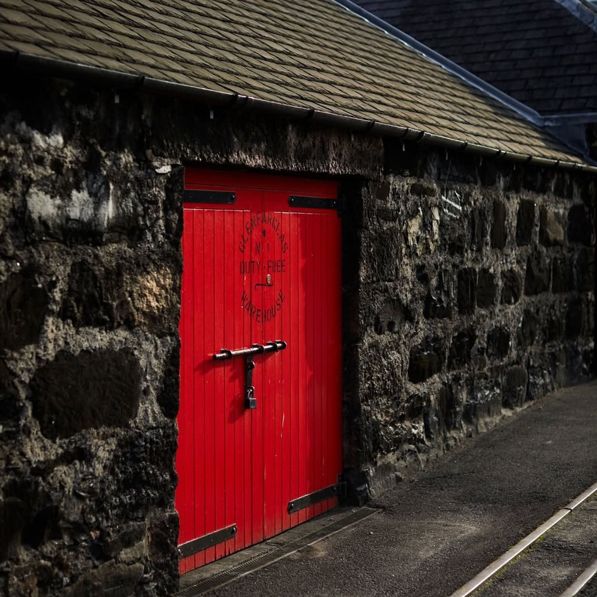 Glenfarclas 25 Year Old Single Malt Scotch Whisky 700ml