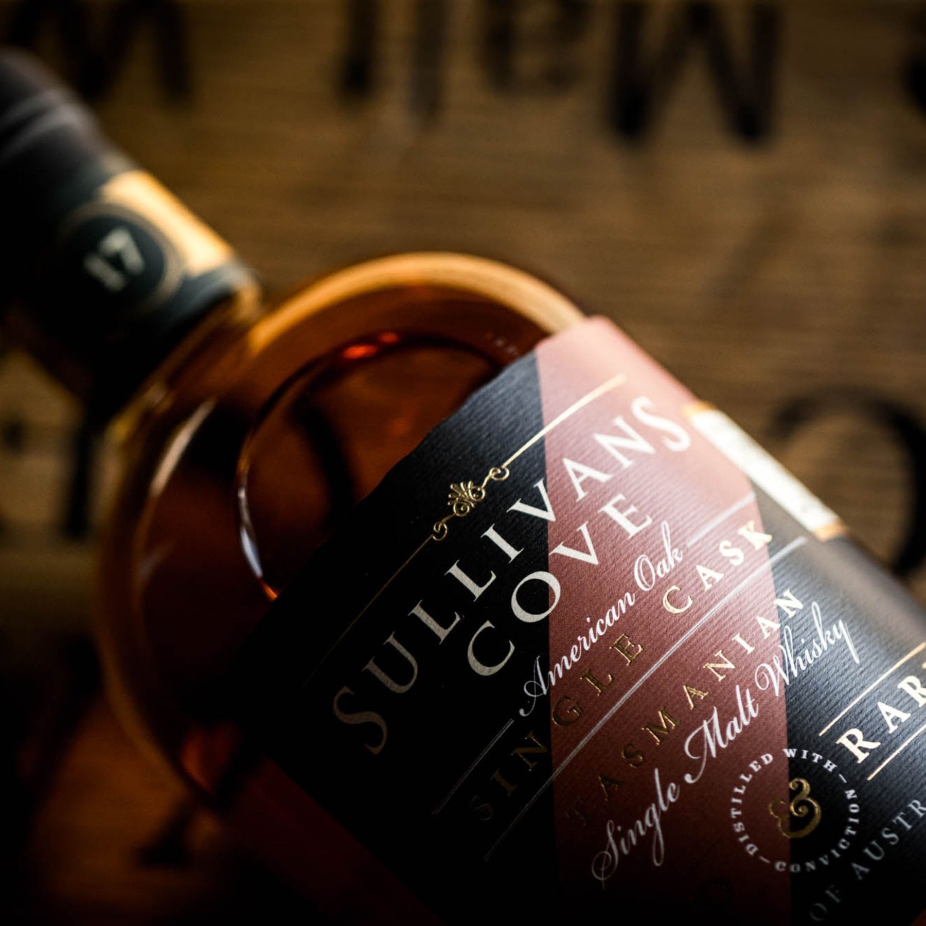 Filled on 09/06/2006 and decanted on 31/01/2024, this remarkable 17-year maturation of Sullivans Cove's American Oak Second-Fill Single Cask (TD0107) offers a rare opportunity to experience the culmination of meticulous care and craftsmanship. - Kent Street Cellars