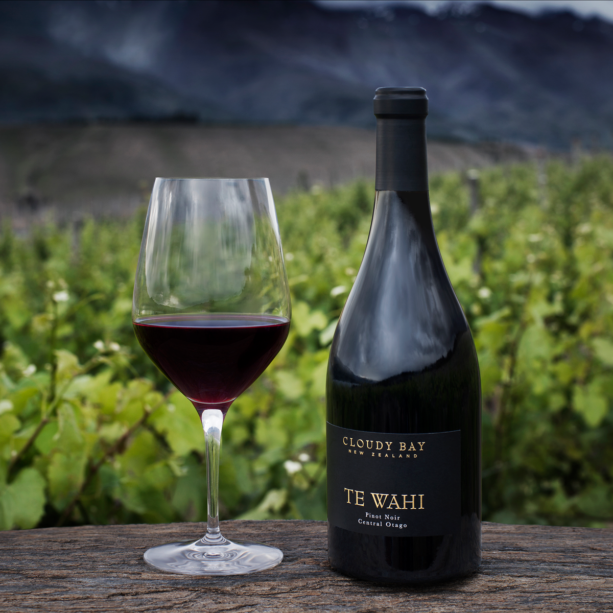 Cloudy Bay Te Wahi Pinot Noir 2018
