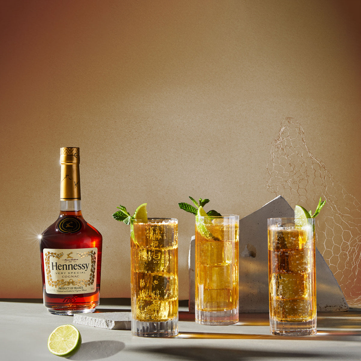 Hennessy V.S Cognac 700ml