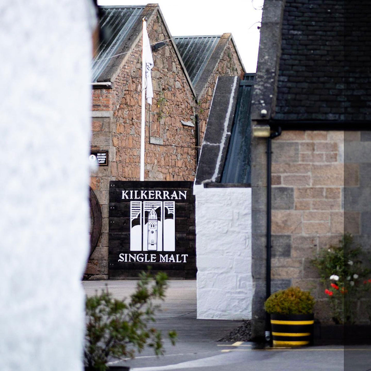 Glengyle Distillery Kilkerran 16 Year Old Single Malt Scotch Whisky 700ml - Kent Street Cellars