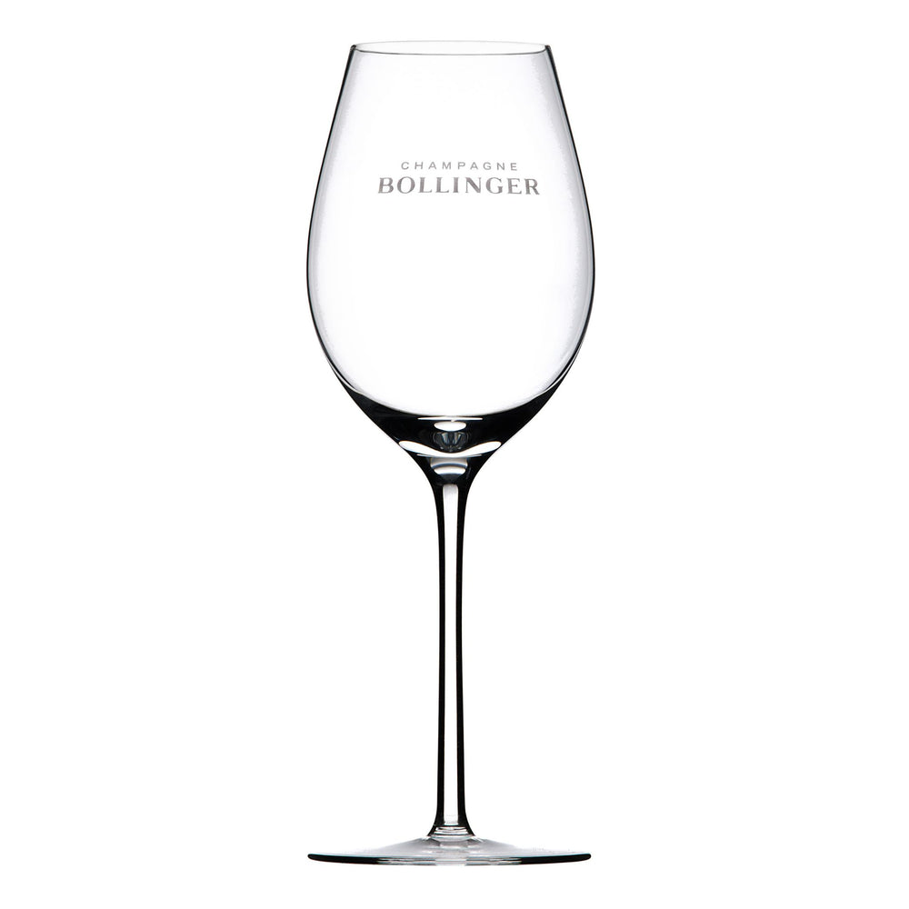 Crafted in partnership with Maison Lehmann, esteemed glassmakers specialising in fine wine glasses, this glass is produced from lead-free crystal. Lehmann's expertise in cold cutting ensures exceptional durability and resistance while maintaining the finesse and transparency characteristic of their mouth-blown collections. Beyond their elegant appearance and the captivating resonance of lead-free crystal, these glasses stand out for their remarkable resilience. - Kent Street Cellars