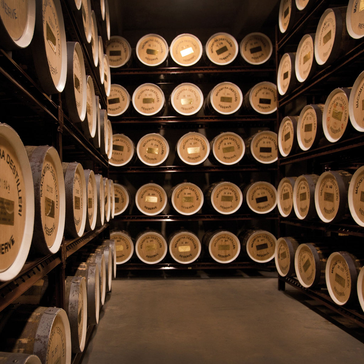  she expertly blended a range of cask sizes—from large barrels to fast-maturing 30-litre casks - and pioneered the use of Swedish oak. D’Orazio experimented with casks from diverse maturation sites, including an old iron ore mine, and added unique touches like cloudberry wine, birch sap wine, and Japanese green tea to her blends. - Kent Street Cellars