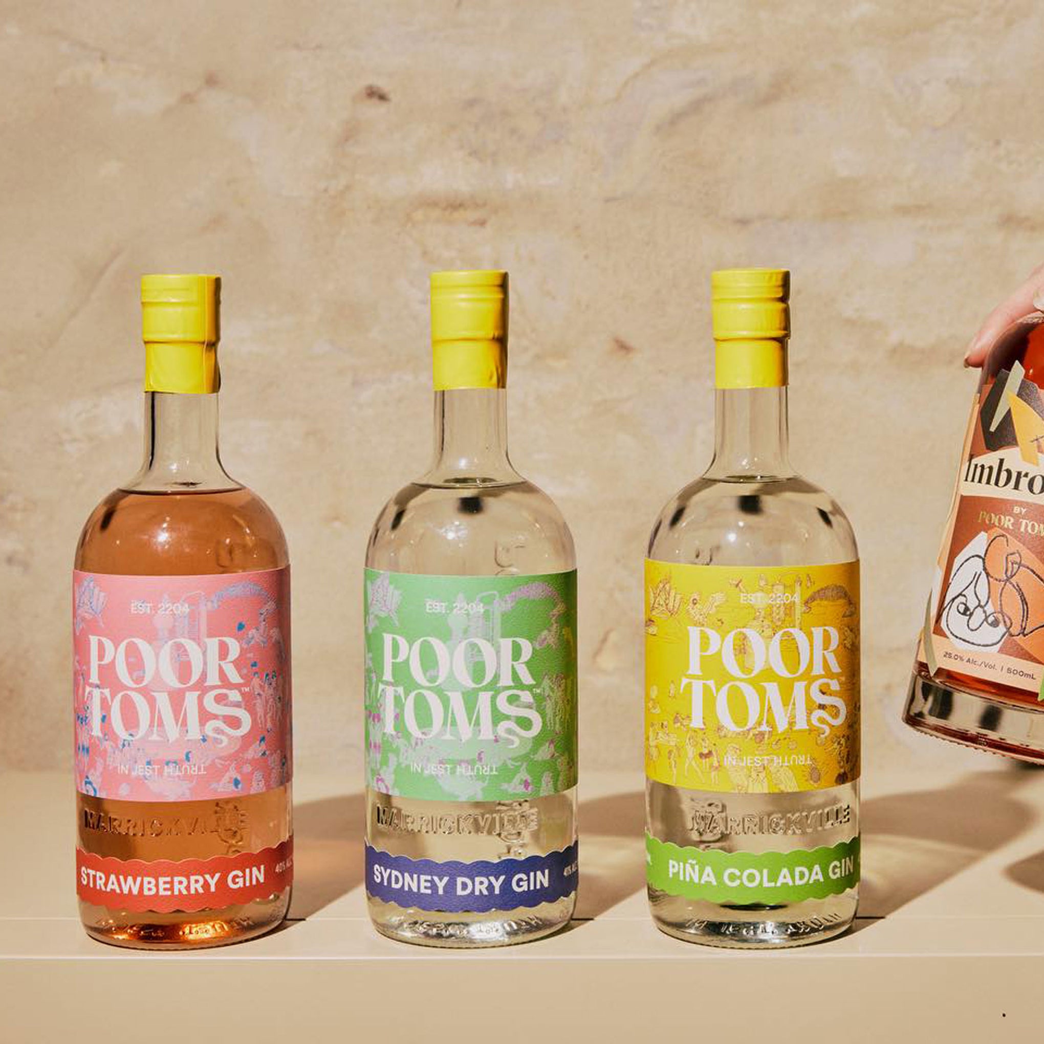 Poor Toms Piña Colada Gin 700ml | Kent Street Cellars