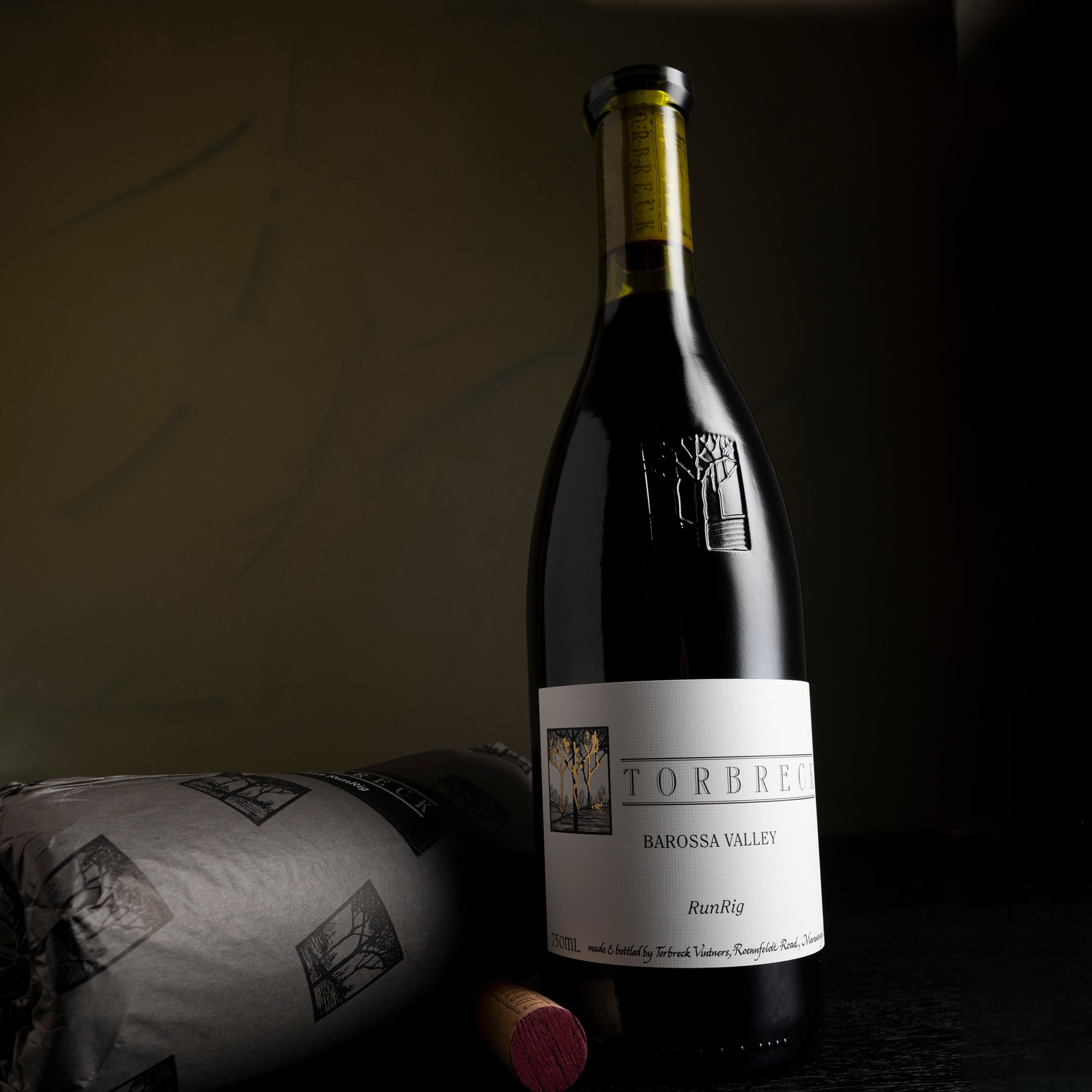 Torbreck Runrig Shiraz Viognier  & Gift Wrap - Kent Street Cellars