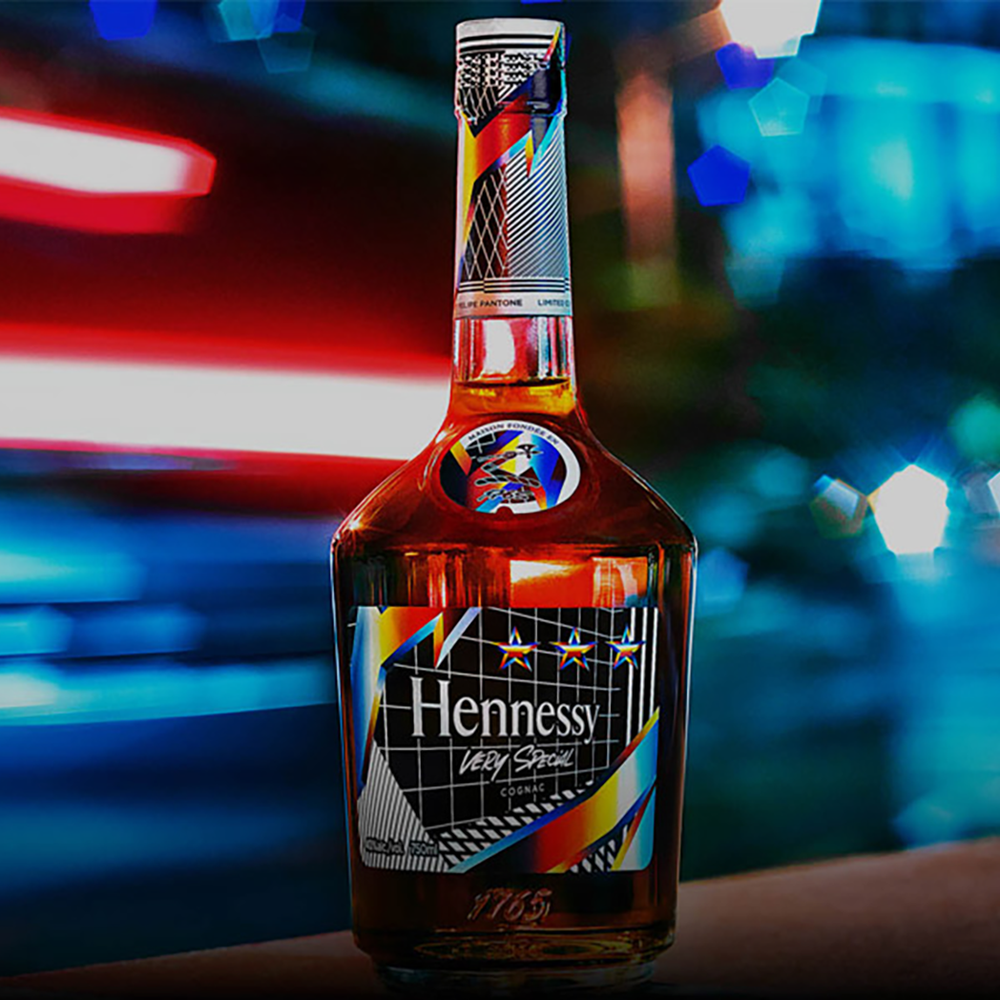 Hennessy V.S Pantone Edition