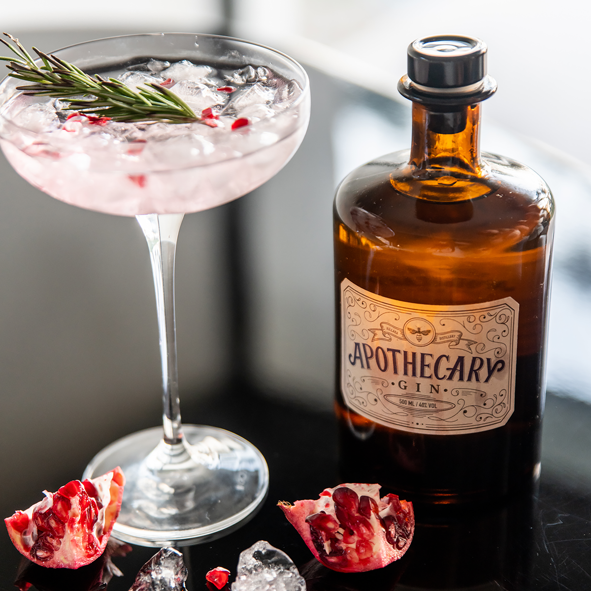 Apothecary Gin 500ml - Kent Street Cellars