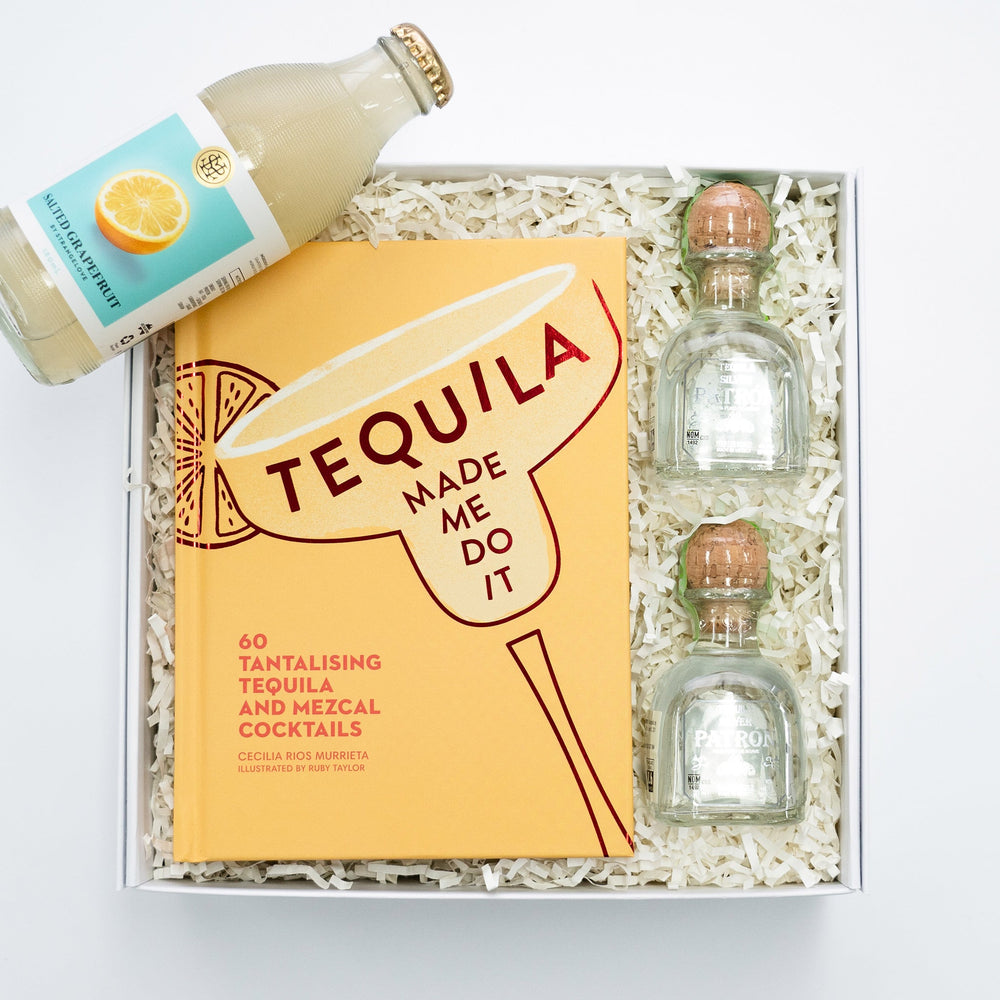 patron silver tequila gift pack with grapefruit juice and tequila cocktail recipe book